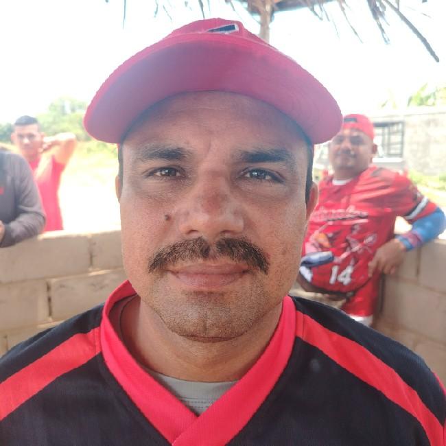 Ronal Quintero  "B"
