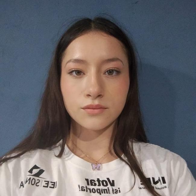 DIANA ANGELITA MICAELA LARA CAÑADO