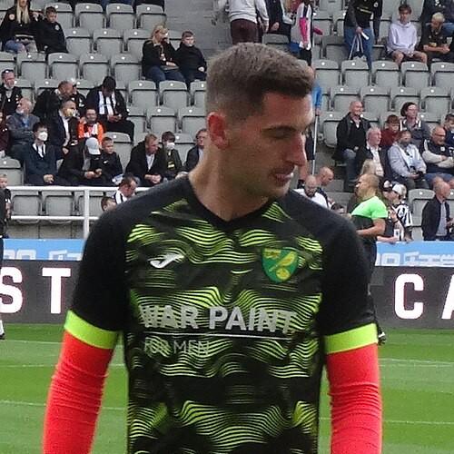 Kenny McLean (captain)