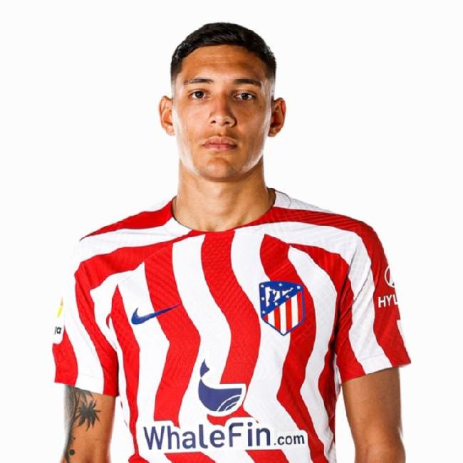 RB | Nahuel Molina