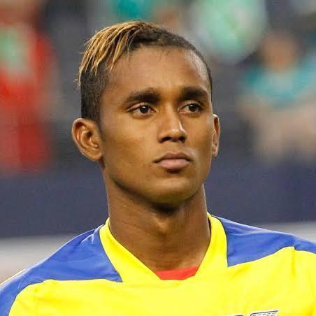 🇪🇨 F. Martínez