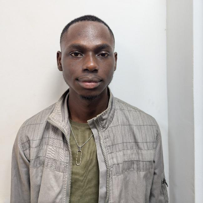 Steven Tchissambou