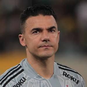 🇧🇷 Felipe Alves