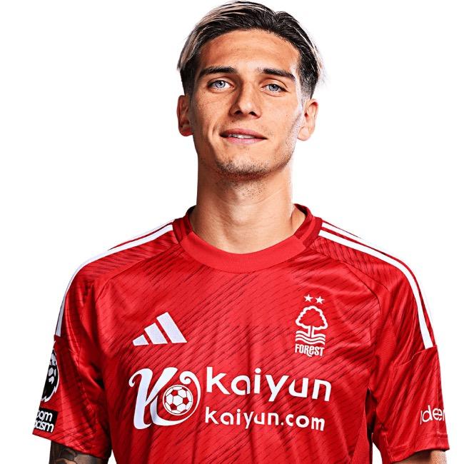 NICOLAS DOMINGUEZ (CMF)