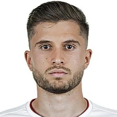 Elvis Rexhbeçaj