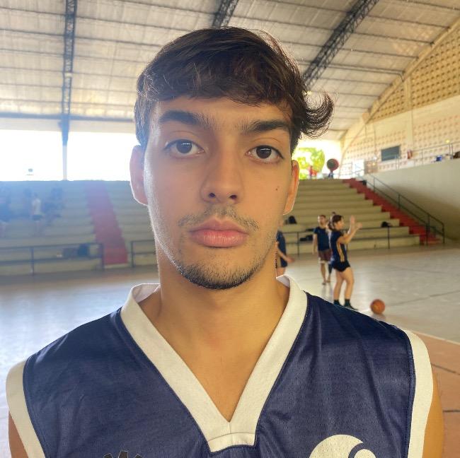 Vitor Reis Machado