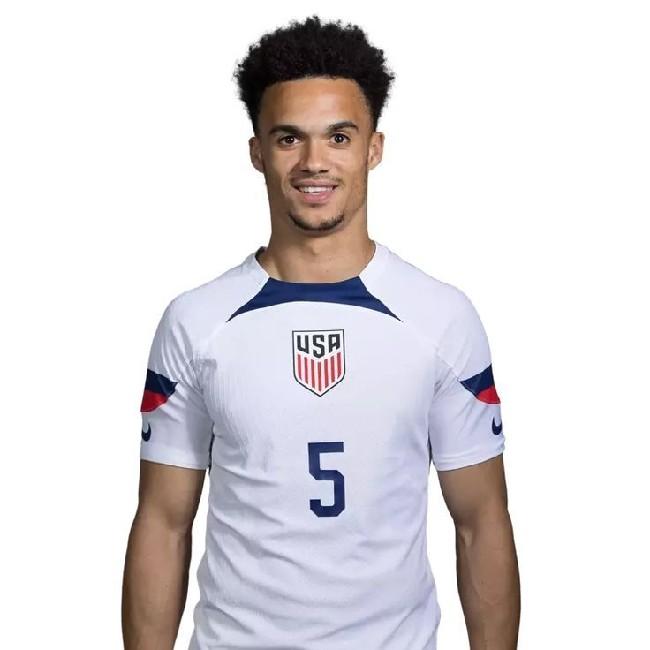 Antonee Robinson