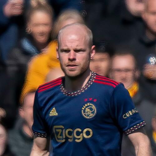 Davy Klaassen (captain)