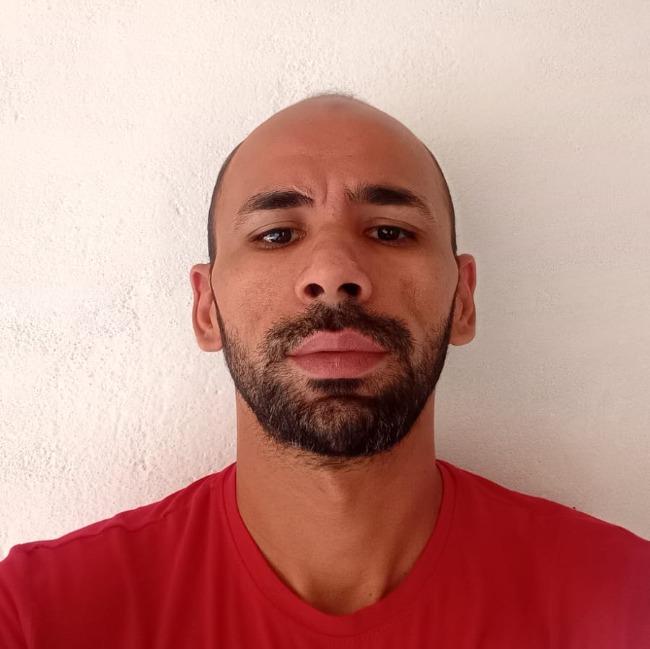 LEANDRO PEREIRA DE MOURA