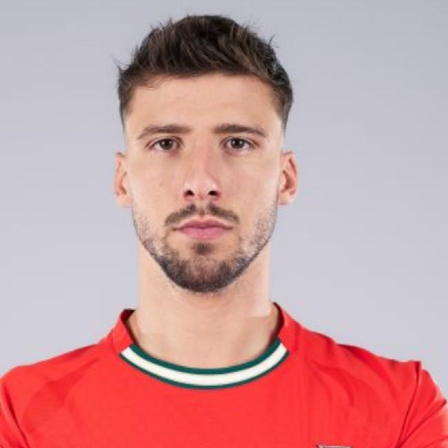 Rúben Dias