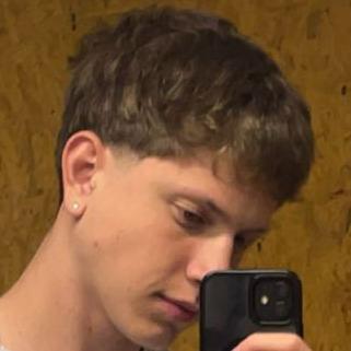 Matheus Cunha Paroni (Itaim Iluminação)