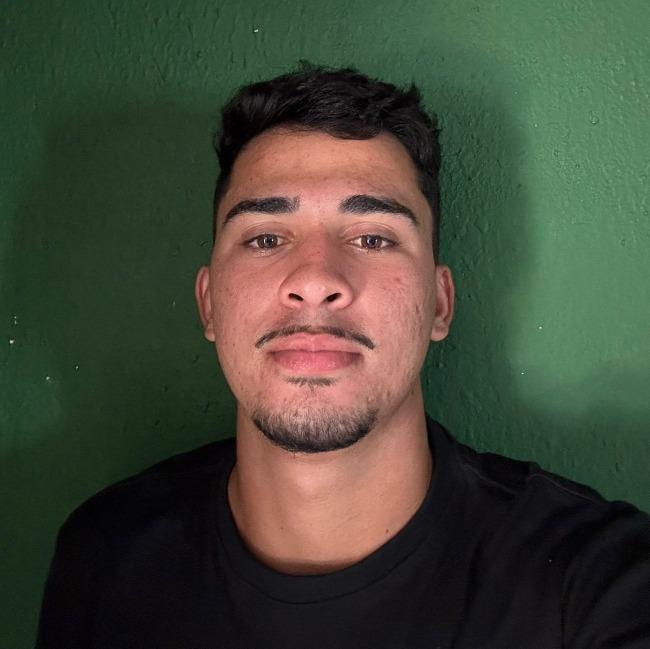 REDELLY DA SILVA AMORIM