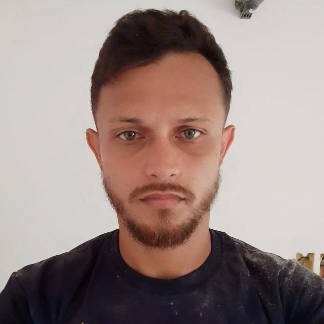 ADRIANO MESQUITA DE SOUZA