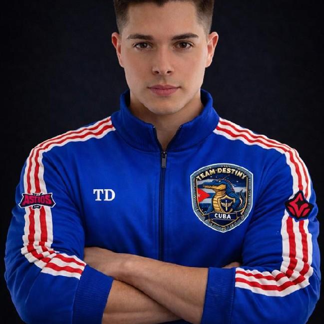 ༺U̶n̶i̶c̶༻ | Roamer