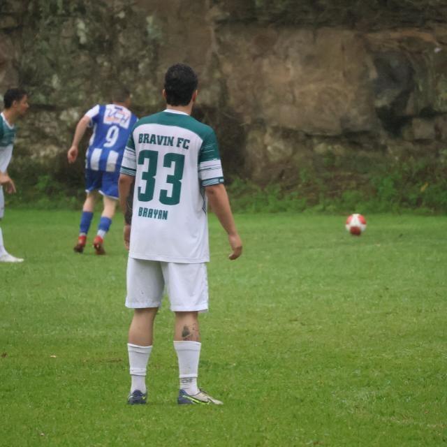 Brayan Bravim (Pega Reta EC)