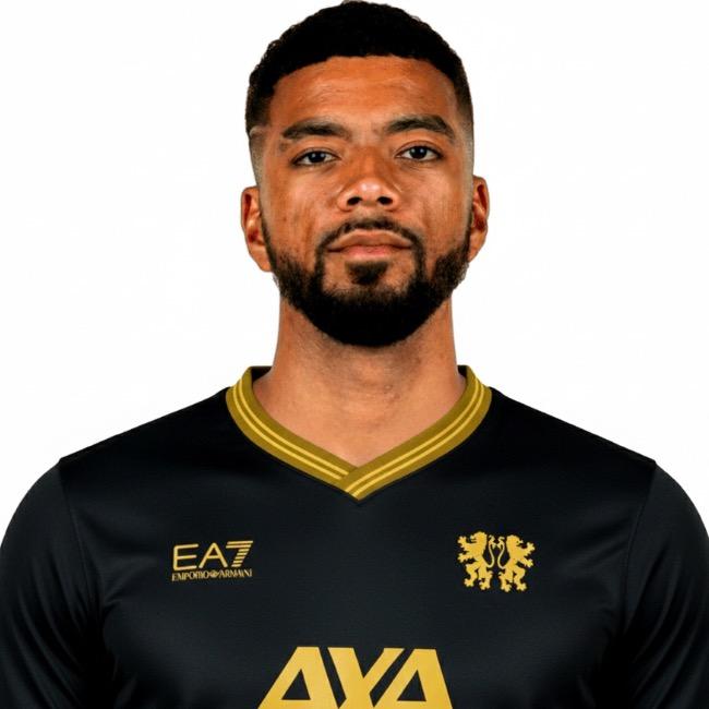 Витор Хансен