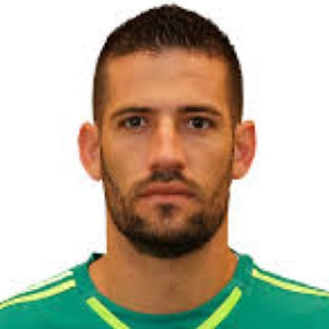 🇪🇸 Kiko Casilla