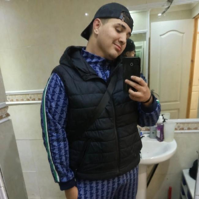 Ezequiel Santiago (Zeki)