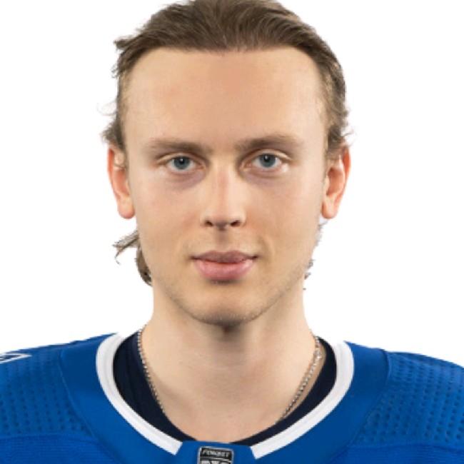 И. Ларионов