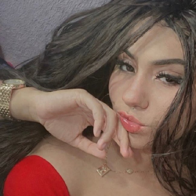 EVELYN ISABELLY