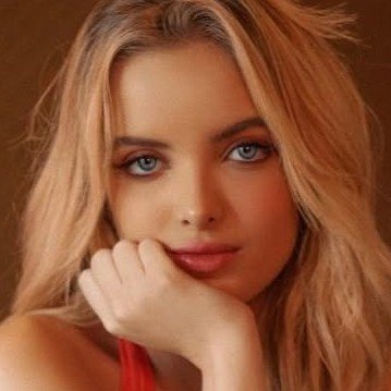 GIOVANNA CHAVES