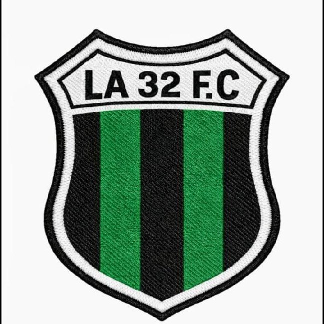 La 32 F.C