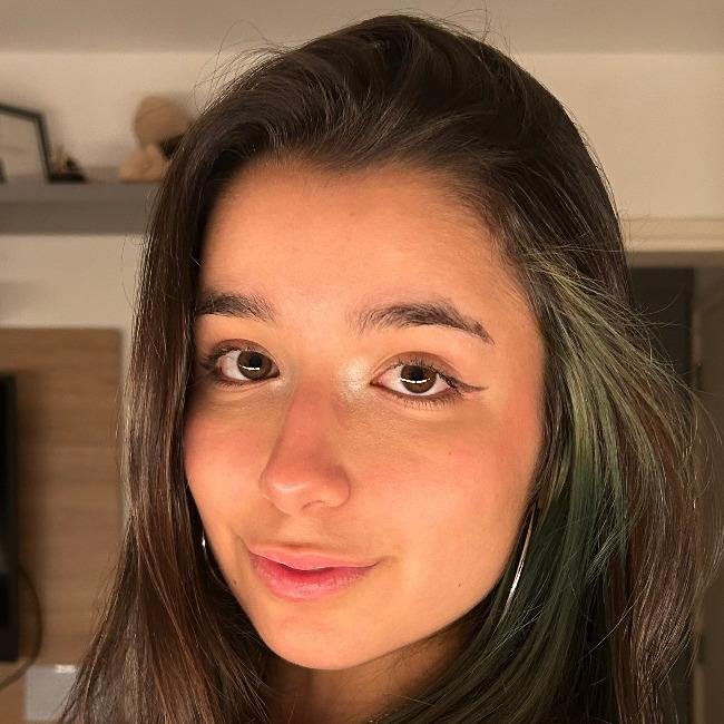 Paula Prata (Medicina Santa Casa)