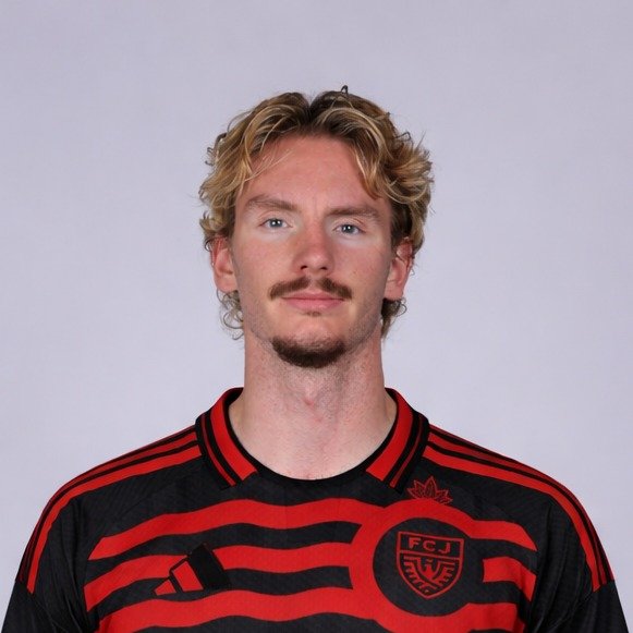 Леон Рейнгардт