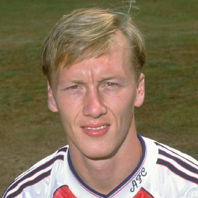 Lee Dixon