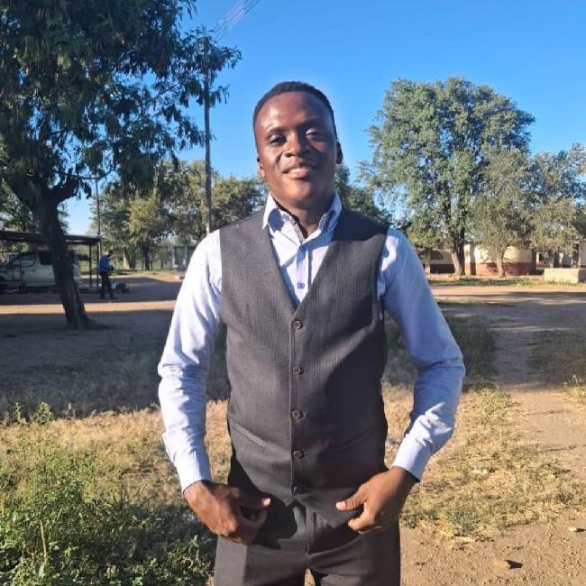 Makomborero Chipanga (Makos Alonso)