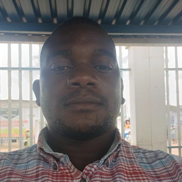 Noah Makahamadza (Yaya)