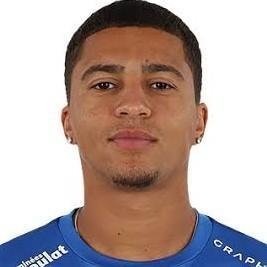 🇫🇷 Q. Bena