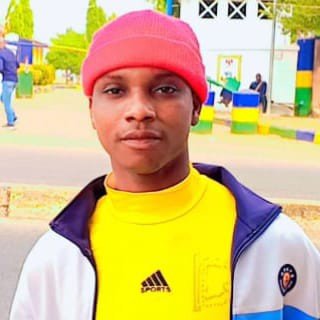 IGWE MICHAEL 👑🕊️