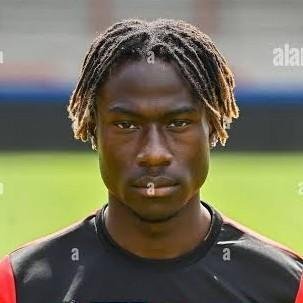 🇧🇪 B. Dione