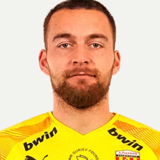 Юрий Хугаев