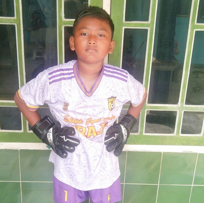 MUHAMMAD NIZAM MAULANA