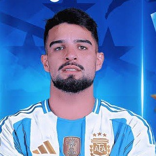 José López
