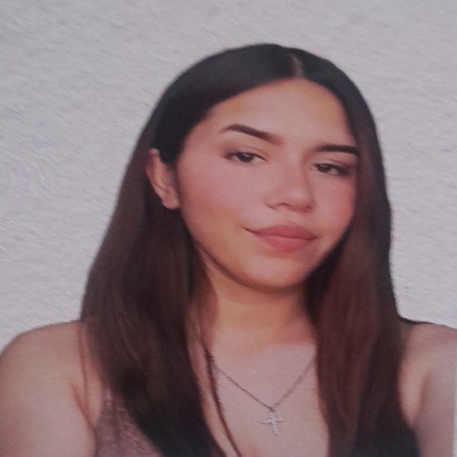 96 Reyna Villarreal