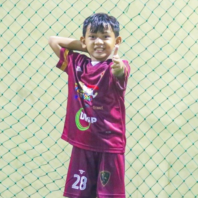 ADHYASTHA PUTRA RAHMAT