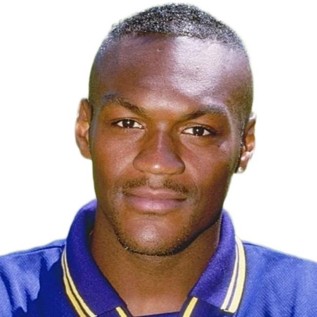 🇯🇲 M. Gayle