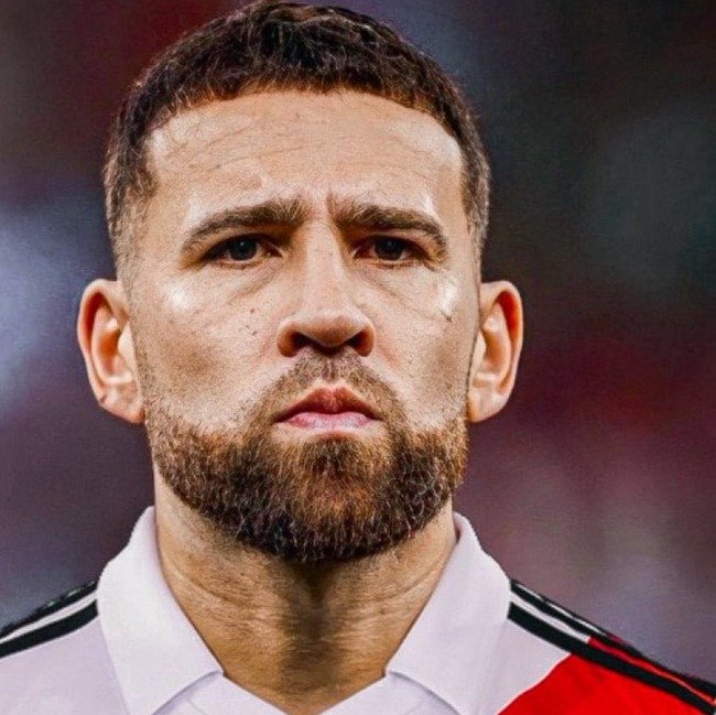 Nicolás Otamendi