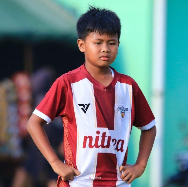 AZRIL RAHANDIKA ALFARIQ