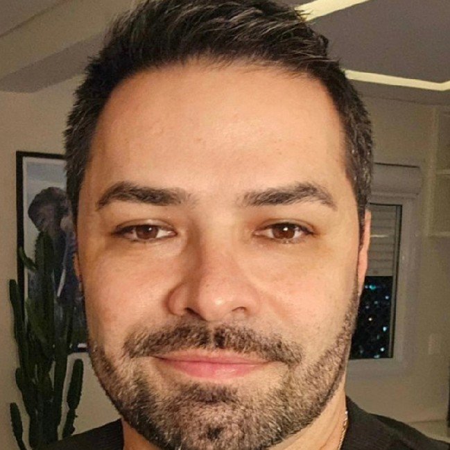 Gustavo - Gana