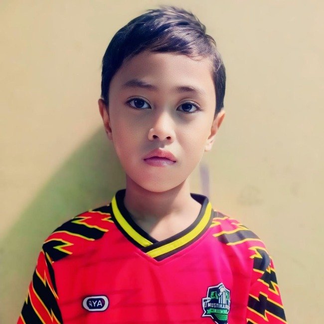 KENZIE GAVRIEL HAMIZAN